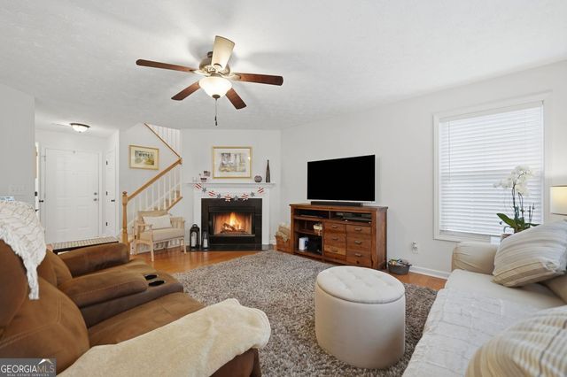506 Weatherstone Court, Woodstock, GA 30188
