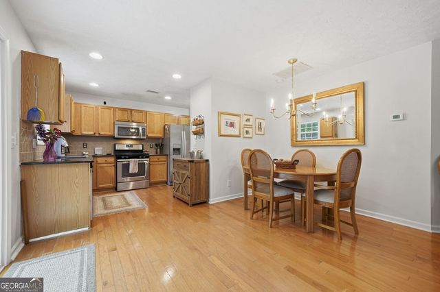 506 Weatherstone Court, Woodstock, GA 30188