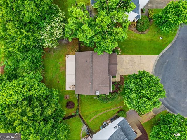 506 Weatherstone Court, Woodstock, GA 30188