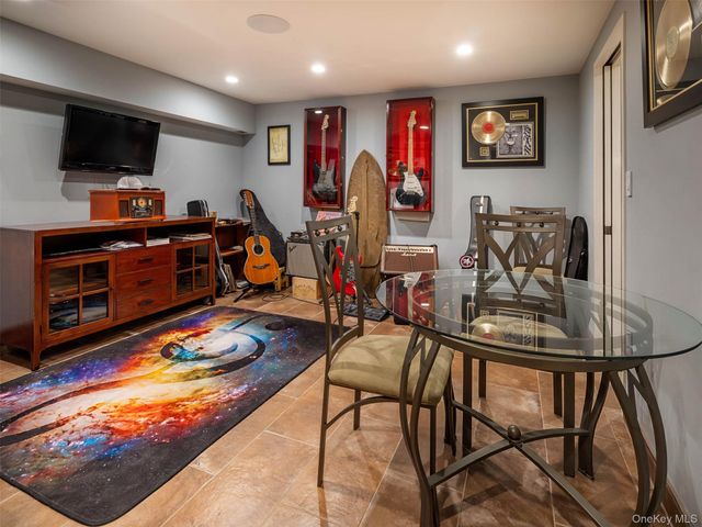 2151 Shore Boulevard, Astoria, NY 11105