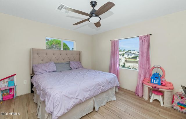 2303 W MARSHALL Avenue, Phoenix, AZ 85015