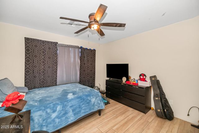2303 W MARSHALL Avenue, Phoenix, AZ 85015