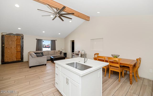 2303 W MARSHALL Avenue, Phoenix, AZ 85015