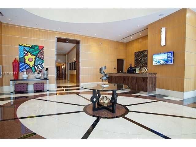 253 NE 2nd St 509, Miami, FL 33132