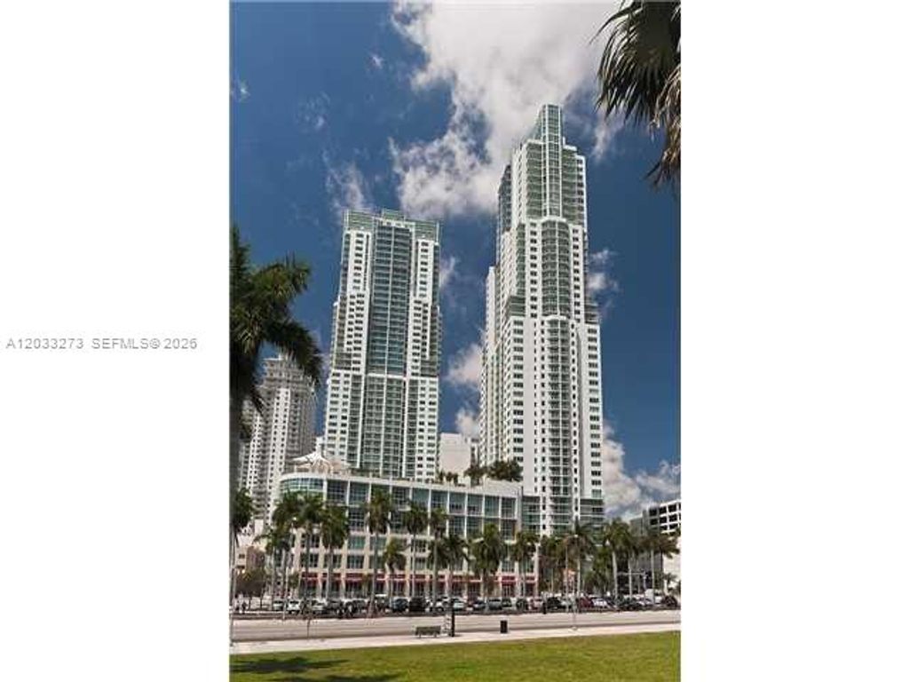 253 NE 2nd St 509, Miami, FL 33132
