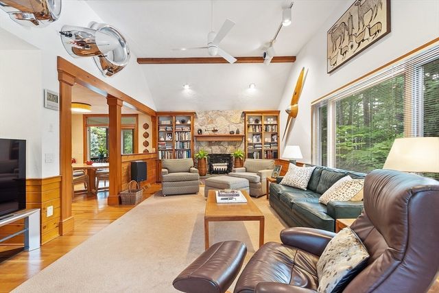 132 Williams Road, Concord, MA 01742