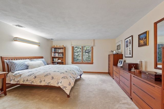 132 Williams Road, Concord, MA 01742