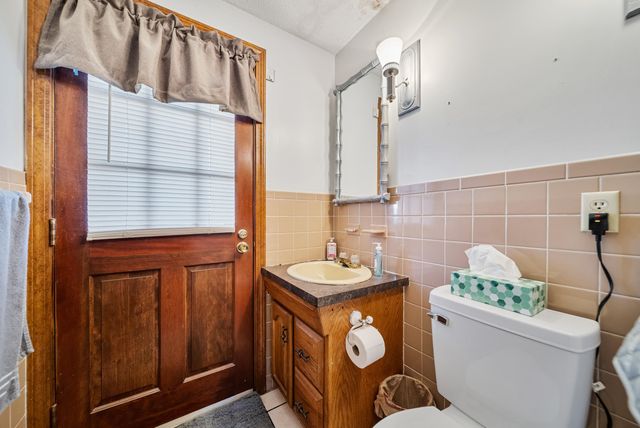 12 Melendy Road, Hudson, NH 03051