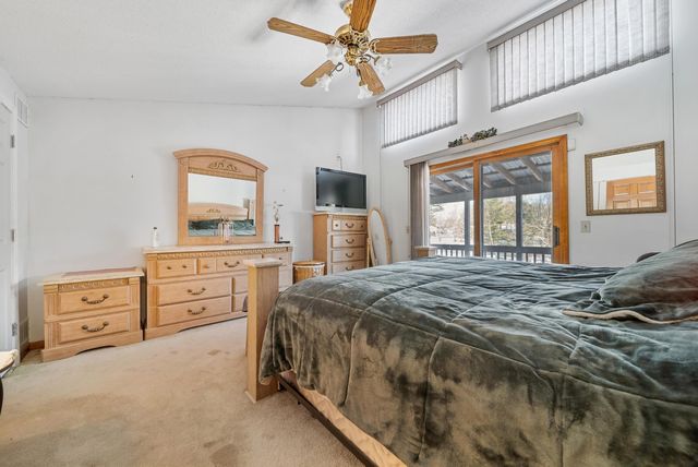 12 Melendy Road, Hudson, NH 03051