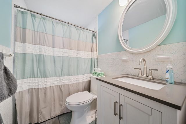 12 Melendy Road, Hudson, NH 03051