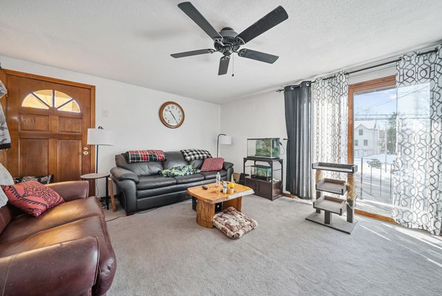 12 Melendy Road, Hudson, NH 03051