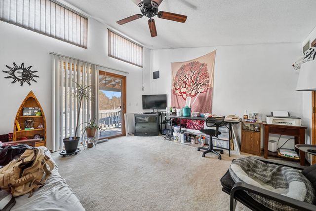 12 Melendy Road, Hudson, NH 03051