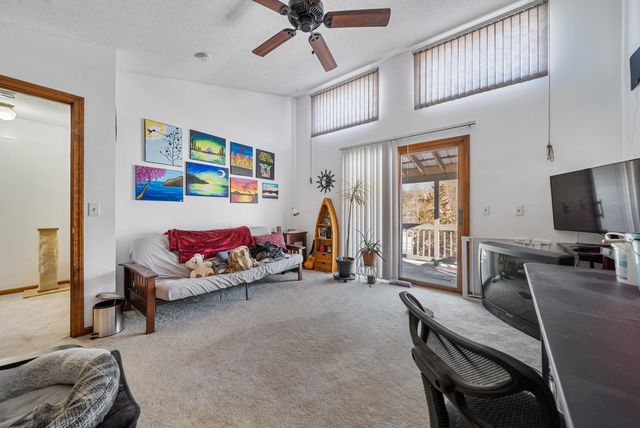 12 Melendy Road, Hudson, NH 03051