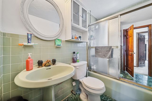 12 Melendy Road, Hudson, NH 03051