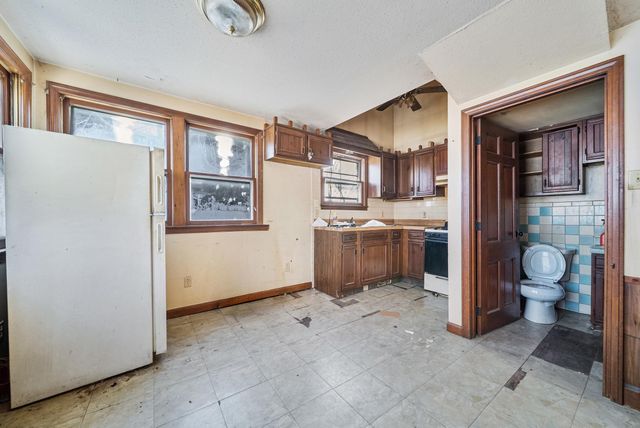 12 Melendy Road, Hudson, NH 03051