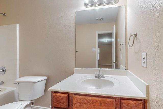 4827 Mexico, Dallas, TX 75236