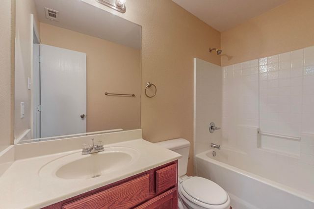 4827 Mexico, Dallas, TX 75236