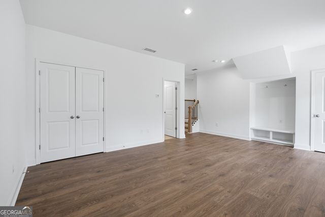 376 Sunset Hollow Street, Sugar Hill, GA 30518