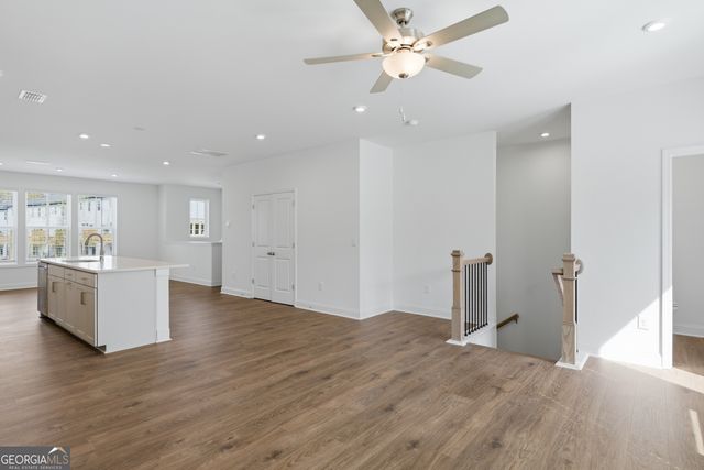 376 Sunset Hollow Street, Sugar Hill, GA 30518