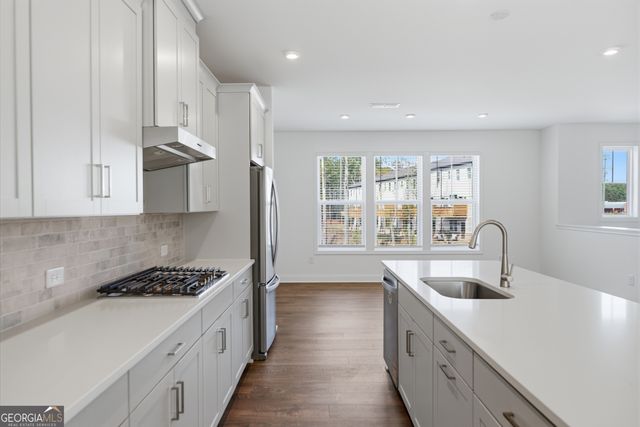 376 Sunset Hollow Street, Sugar Hill, GA 30518