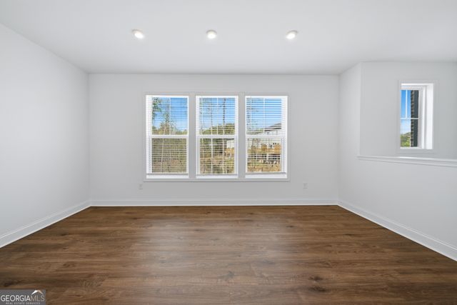 376 Sunset Hollow Street, Sugar Hill, GA 30518