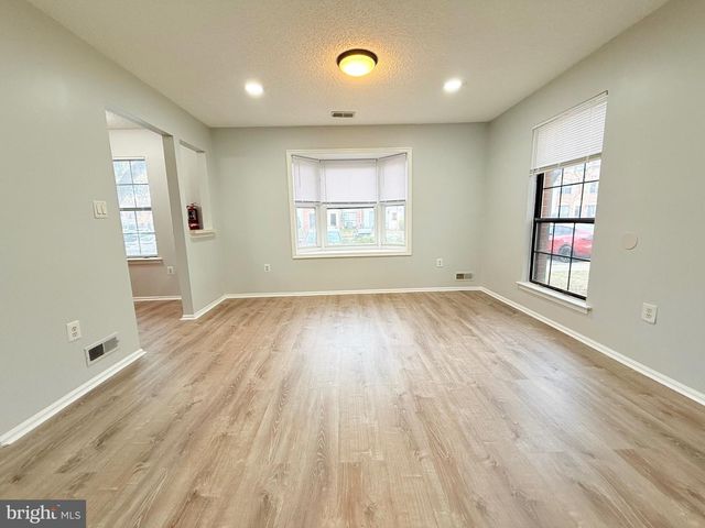 31 DREWES CT, Lawrenceville, NJ 08648