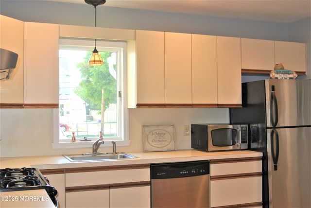516.5 15th Avenue, Belmar, NJ 07719