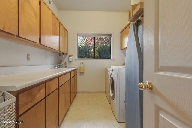 2295 Manzanita Lane, Reno, NV 89509