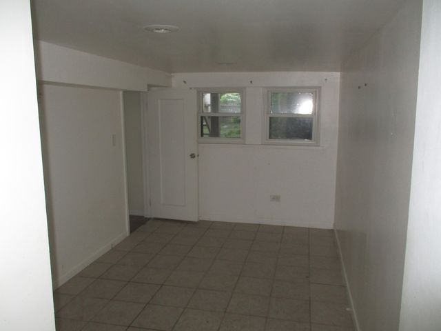 1324 Clinton Avenue, Berwyn, IL 60402