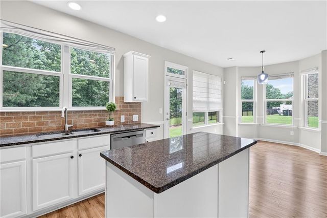 3302 Brockenhurst Drive, Buford, GA 30519