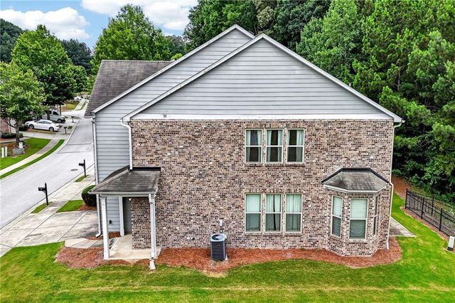3302 Brockenhurst Drive, Buford, GA 30519