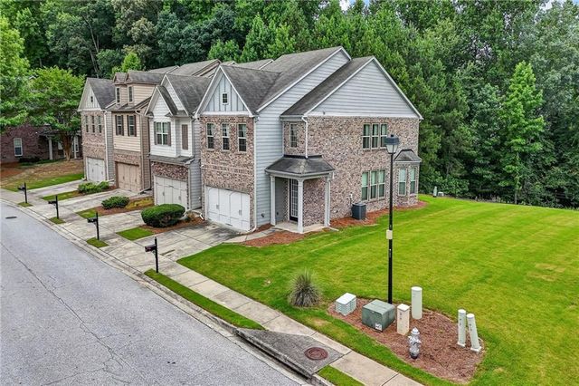 3302 Brockenhurst Drive, Buford, GA 30519
