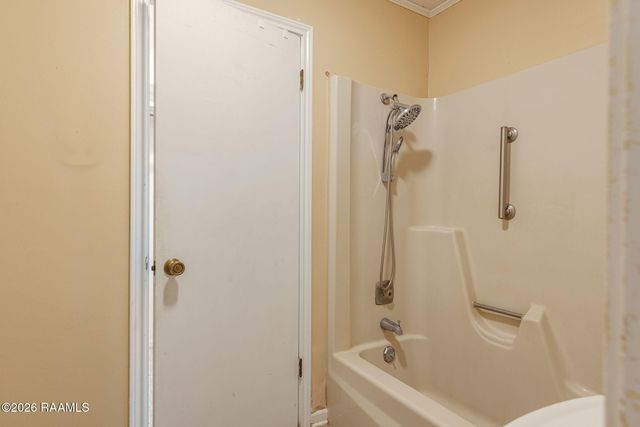 118 Garrigue Drive, Opelousas, LA 70570