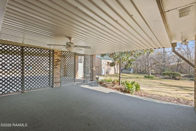 118 Garrigue Drive, Opelousas, LA 70570