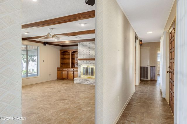 118 Garrigue Drive, Opelousas, LA 70570