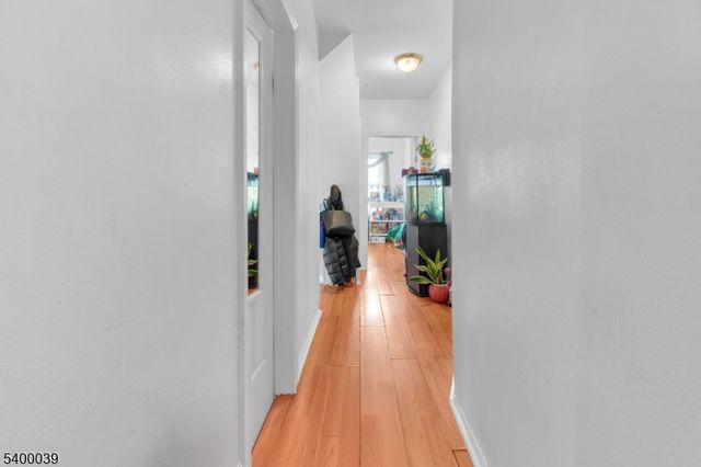 111 Murray St, Elizabeth City, NJ 07202