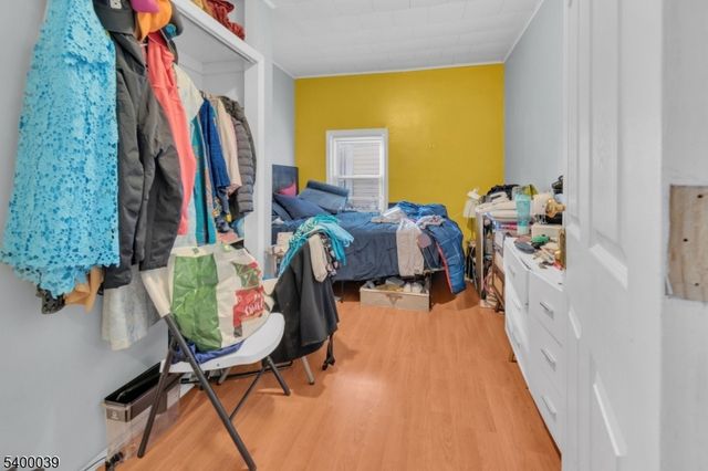 111 Murray St, Elizabeth City, NJ 07202