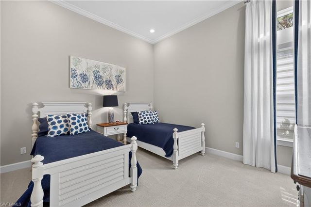 8709 Cavano ST, Naples, FL 34119