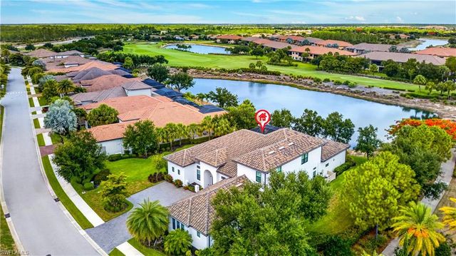 8709 Cavano ST, Naples, FL 34119
