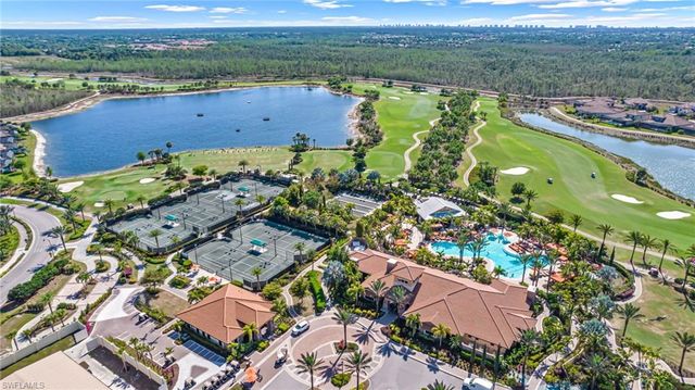 8709 Cavano ST, Naples, FL 34119
