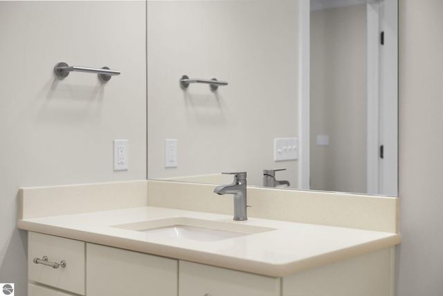 5037 Sheffer Farm Road, Traverse City, MI 49685