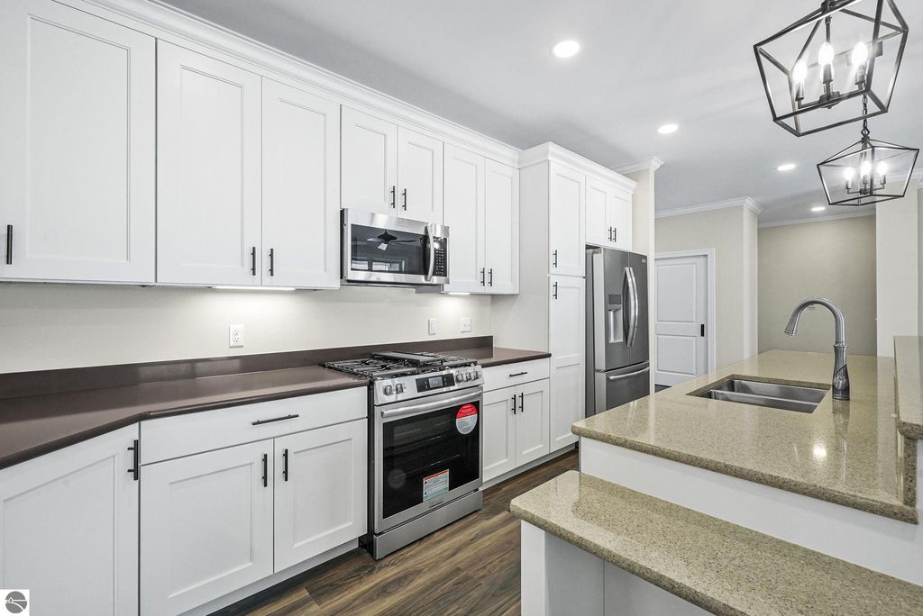 Image 12 of property listing at 5037 Sheffer Farm Road, Traverse City, MI 49685