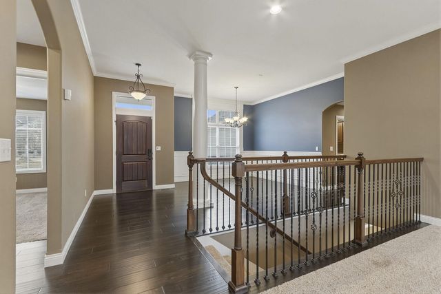 5008 BROOKTHORN CT, Columbia, MO 65203