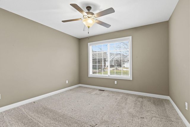 5008 BROOKTHORN CT, Columbia, MO 65203