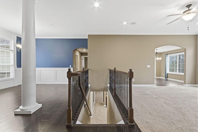 5008 BROOKTHORN CT, Columbia, MO 65203