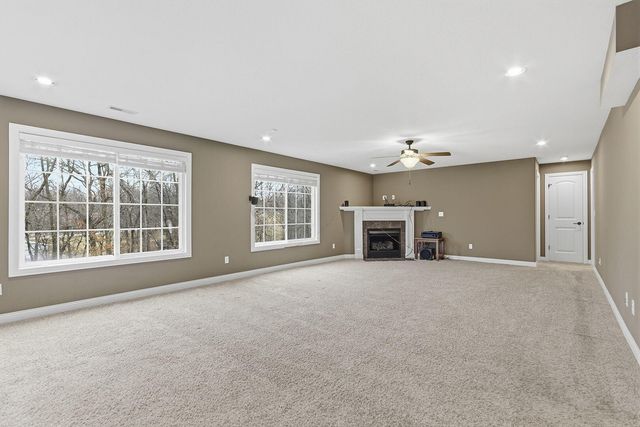 5008 BROOKTHORN CT, Columbia, MO 65203