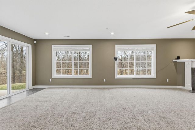 5008 BROOKTHORN CT, Columbia, MO 65203