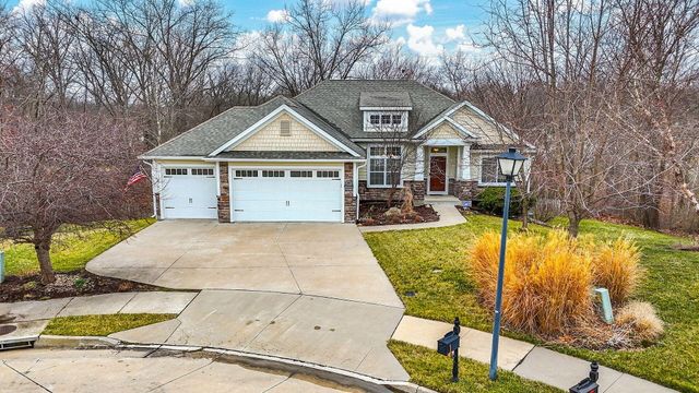 5008 BROOKTHORN CT, Columbia, MO 65203