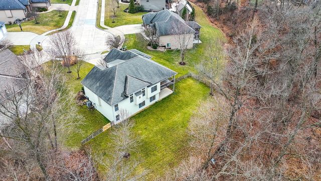 5008 BROOKTHORN CT, Columbia, MO 65203