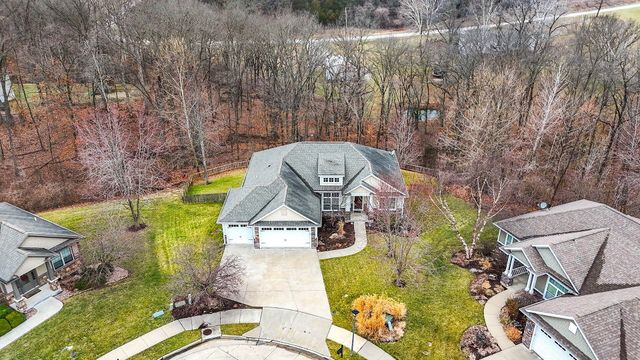 5008 BROOKTHORN CT, Columbia, MO 65203